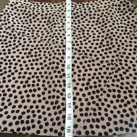 BCBG POLKA DOT MINI SKIRT - Picture 6 of 6